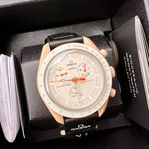 MOONSWATCH: MISSION TO JUPITER Omega x Swatch